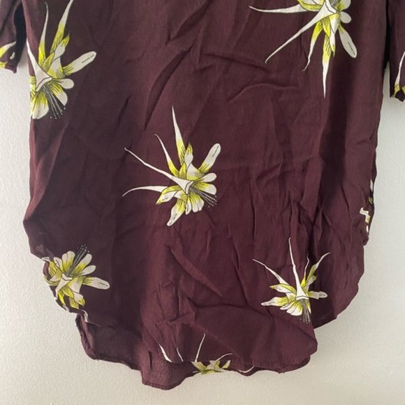 CLOSING SALE Maroon Floral H&M Top - Picture 3 of 7